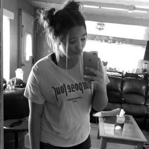 Meet your Posher, Andie